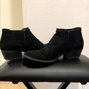 American Eagle Booties